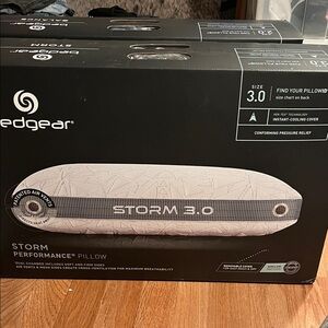 Storm Performance Pillow with Cooling Technology